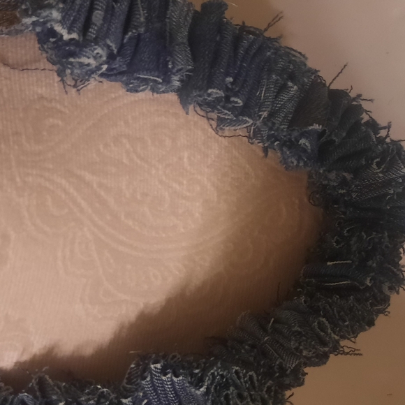 HAND MADE DENIM NECKLACE - Picture 2 of 2